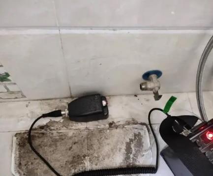 沧州市屋顶漏水维修公司分享下卫生间漏水的危害及解决方法